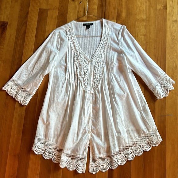 NWOT Woman’s ALFANI White Blouse - Picture 1 of 11